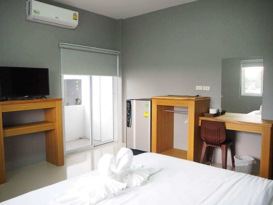 Good Room Uttaradit Exterior foto