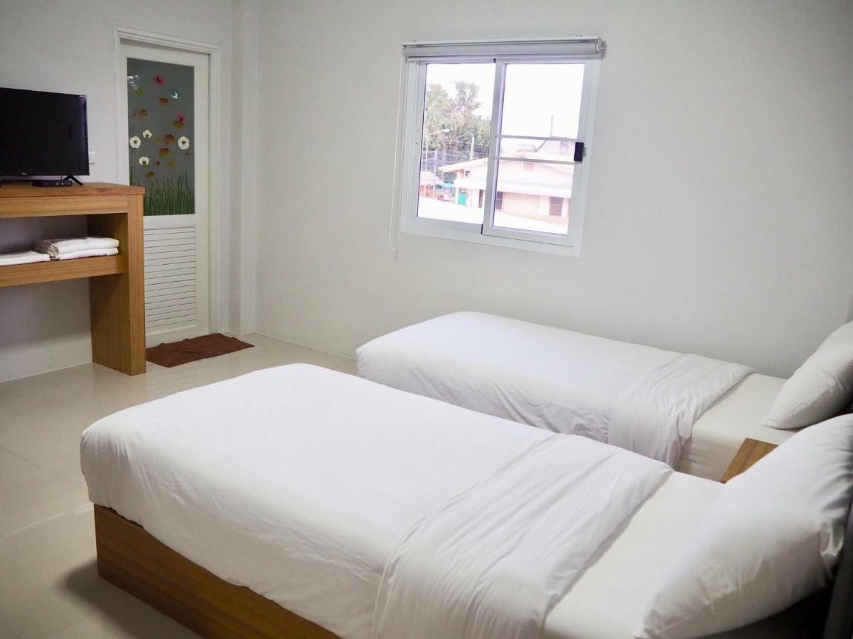 Good Room Uttaradit Exterior foto